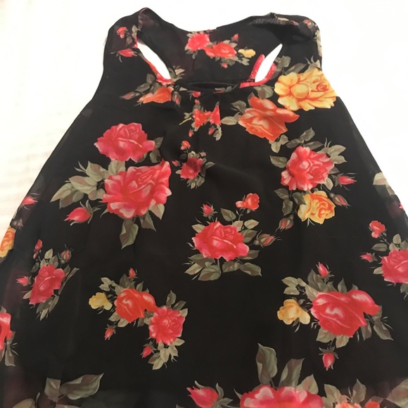Tops - NWT Black Flowy Women’s Racer back Tank